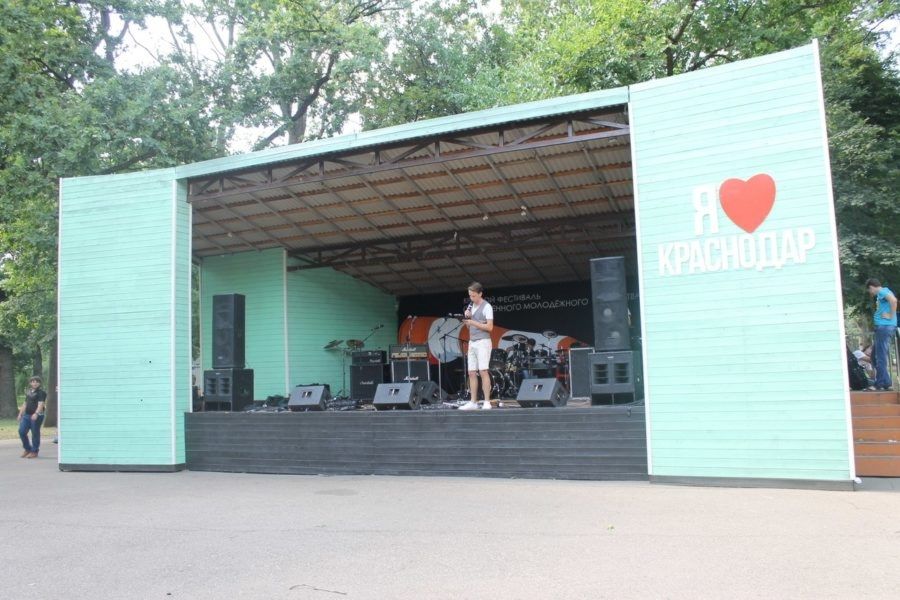 Свежий ветер